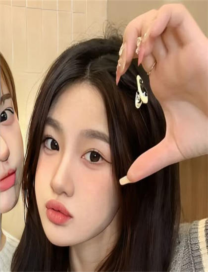 嗶哩嗶哩免費觀看肉片_暖暖免費版全免費觀看日本